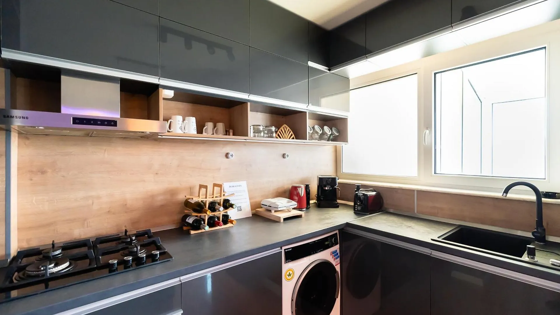 Daire Lazys Haven Modern 3R Apt In City Center Bükreş